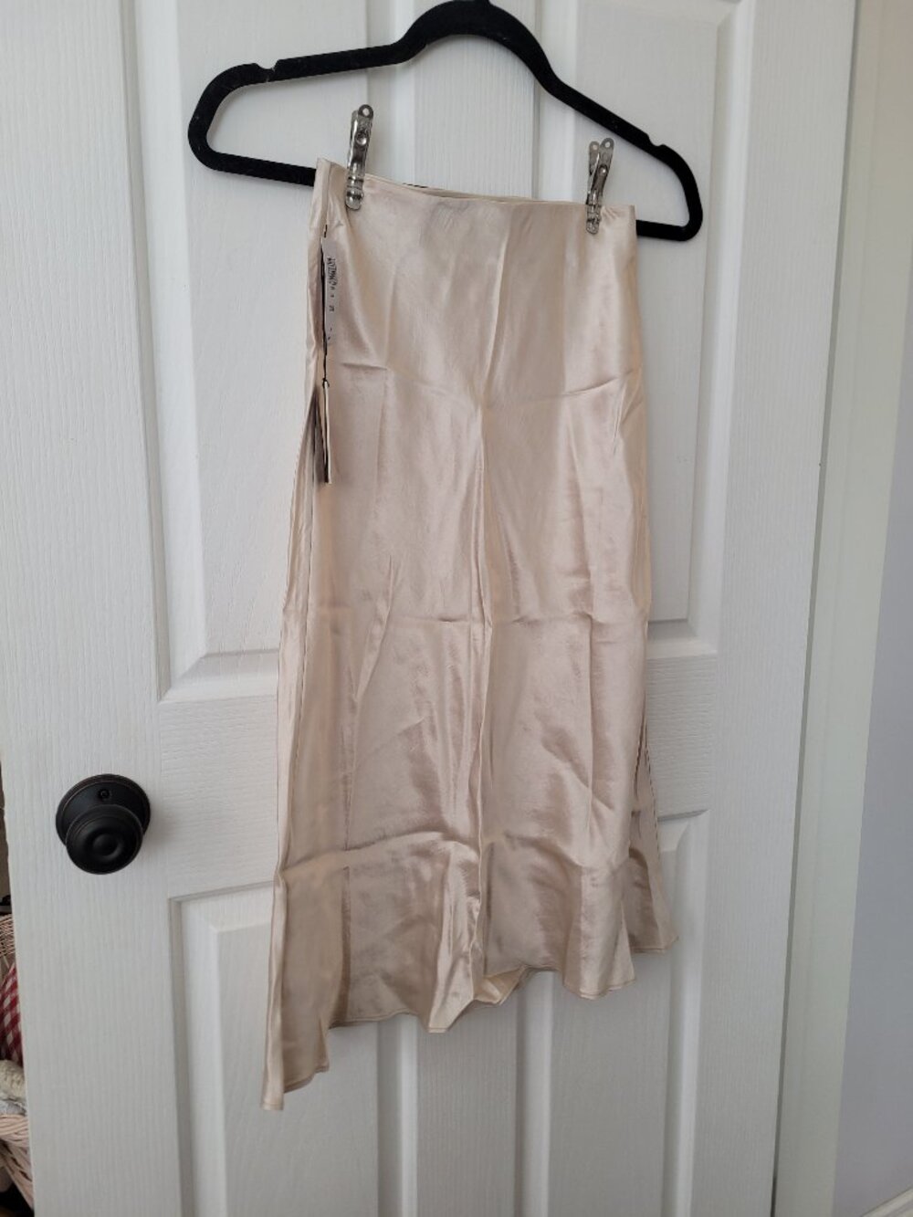 Babaton satin skirt